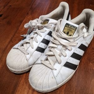 Adidas Superstars